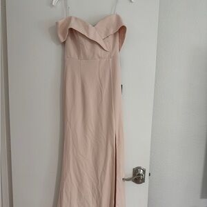 Lulu’s Song-of-Love Off-Shoulder Dress NWT
